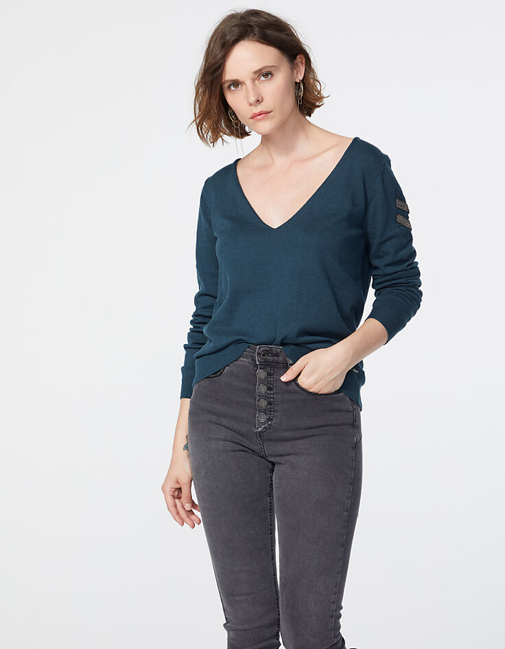 Pull maille tricot prusse bijoux esprit militaire femme-2