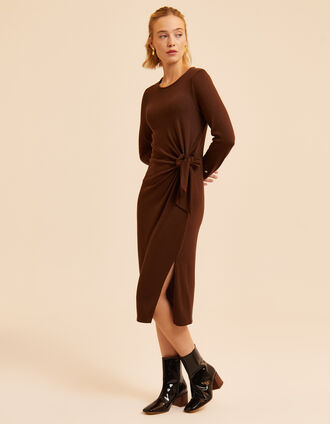 Robe tube longue marron &agrave; nouer c&ocirc;t&eacute; I.Code