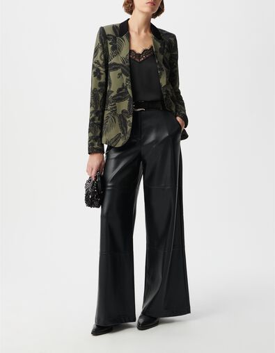 Chaqueta de traje de selva maxi LENZING&trade; ECOVERO&trade; de color caqui para mujer. - IKKS