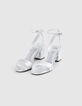 Sandalias tacón silver cuero metalizado-2