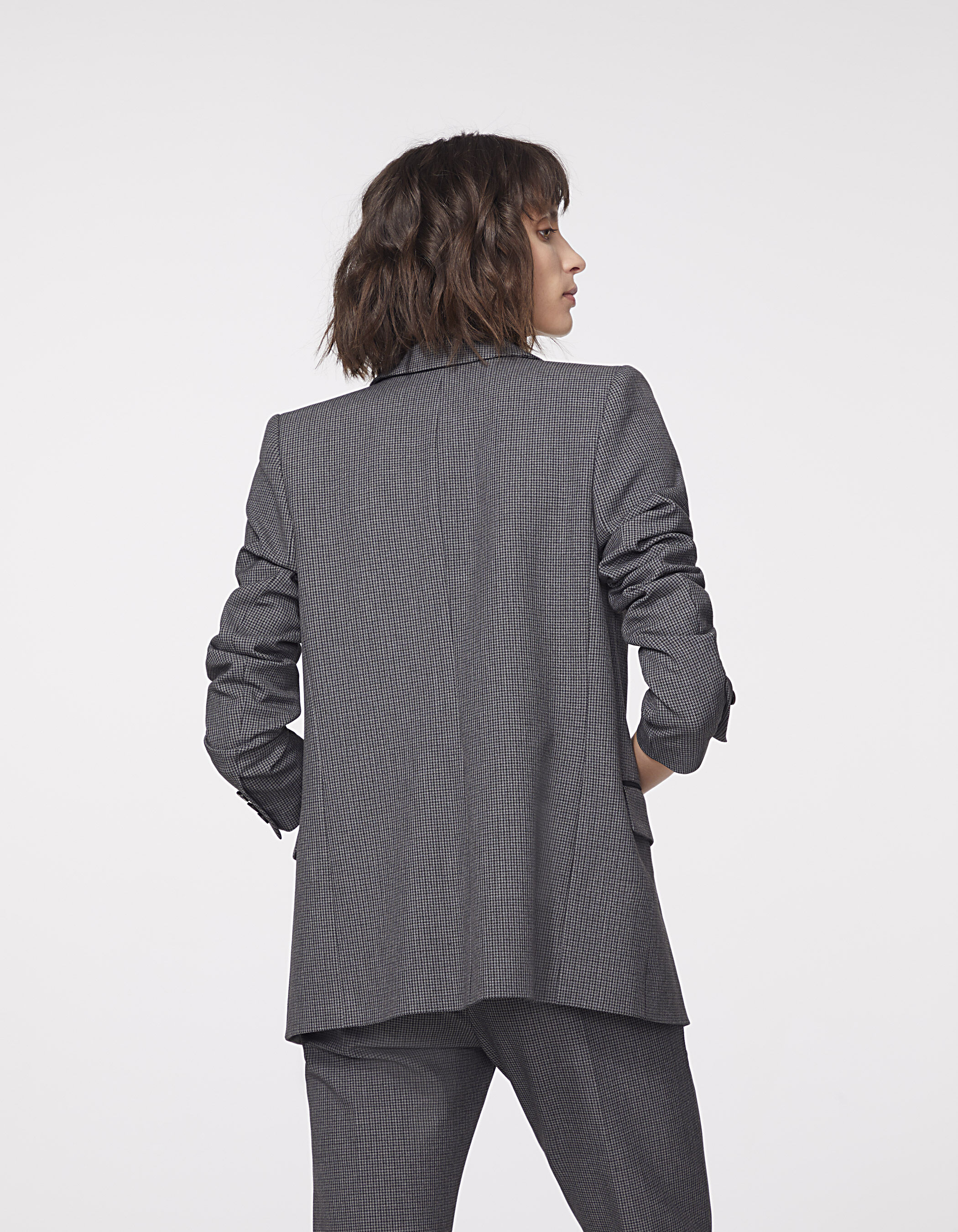 Veste tailleur mi longue pied de poule pins bijoux femme IKKS