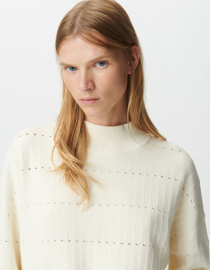 Weißer Damen-Pullover mit Lochmuster-5