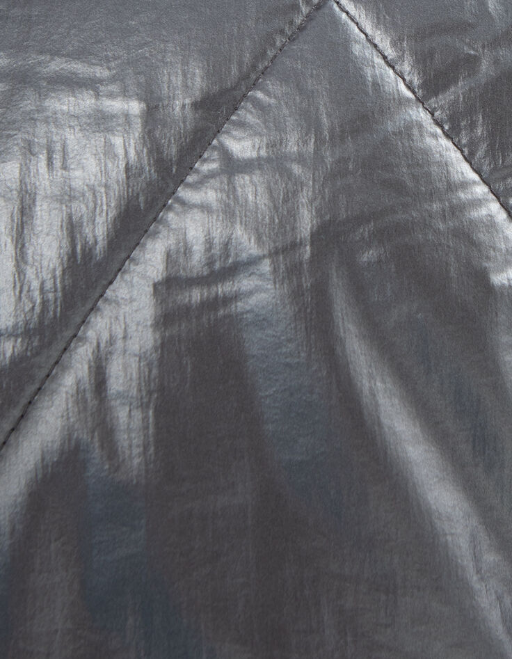 Kurze, schwarze Damensteppjacke mit verdeckter Kapuze-9