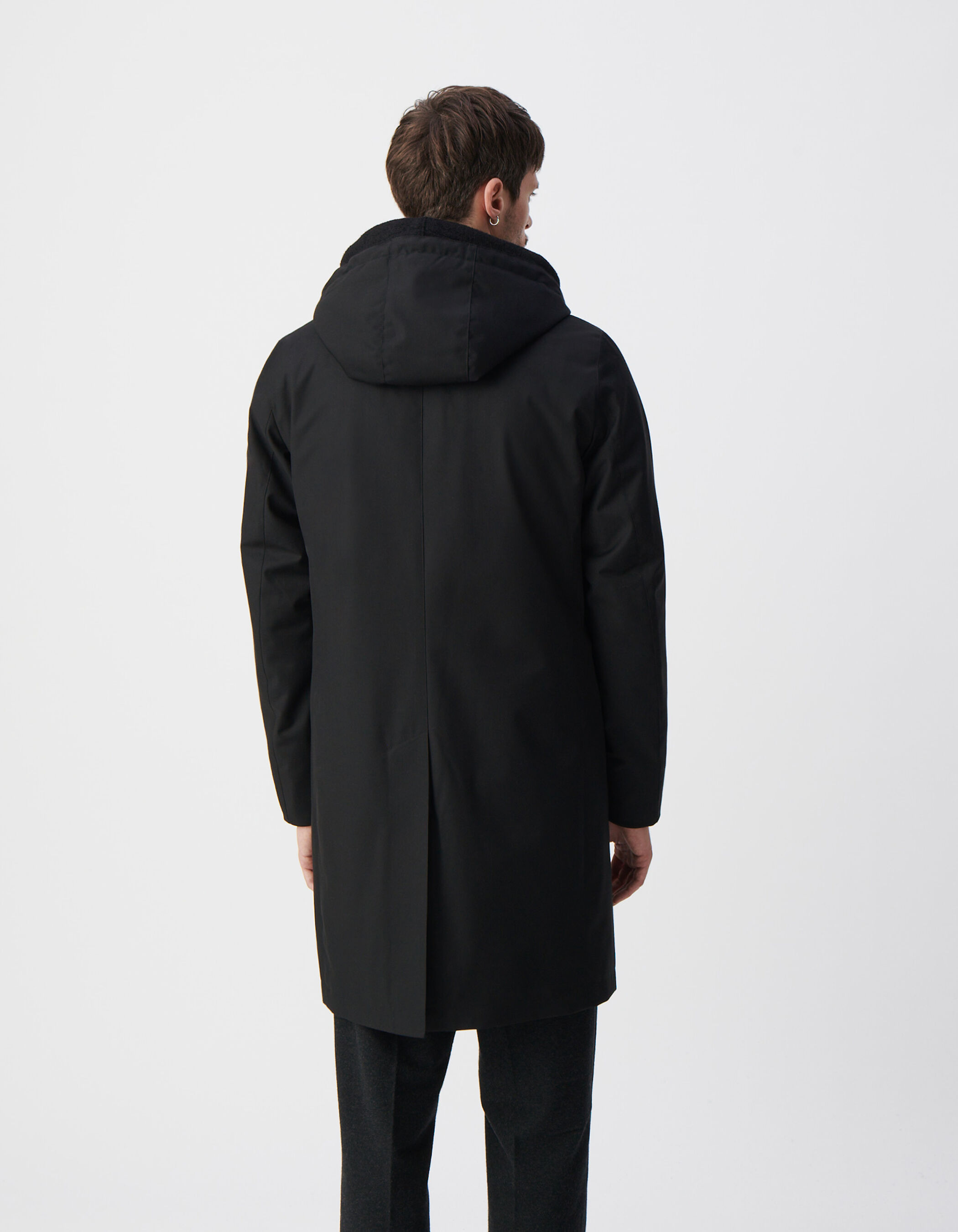 Parka negra de hombre con ribetes desmontables IKKS