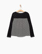 Camiseta negra detrás estampado corazones niña-3
