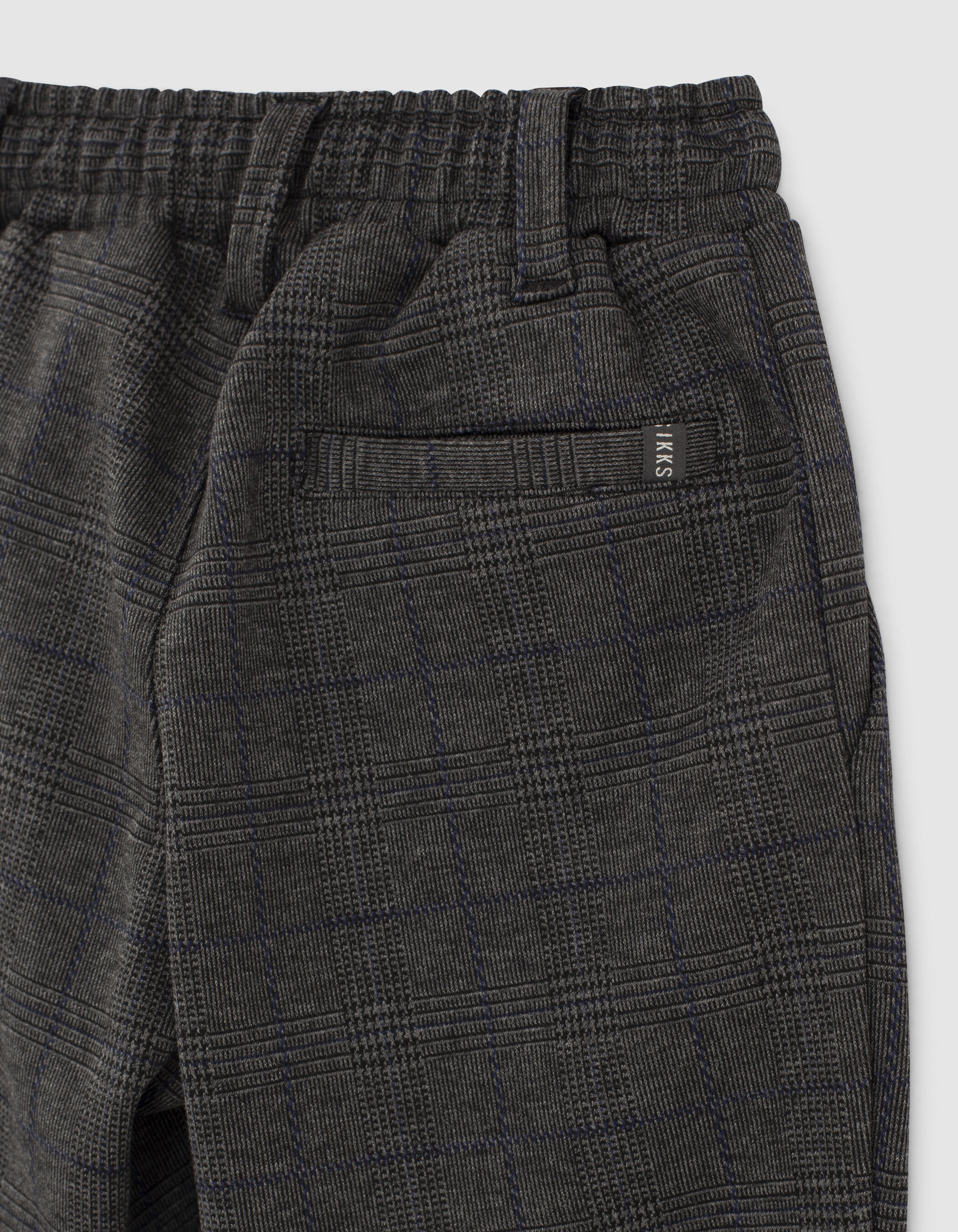 Pantalon gris chine maille motif carreaux garcon