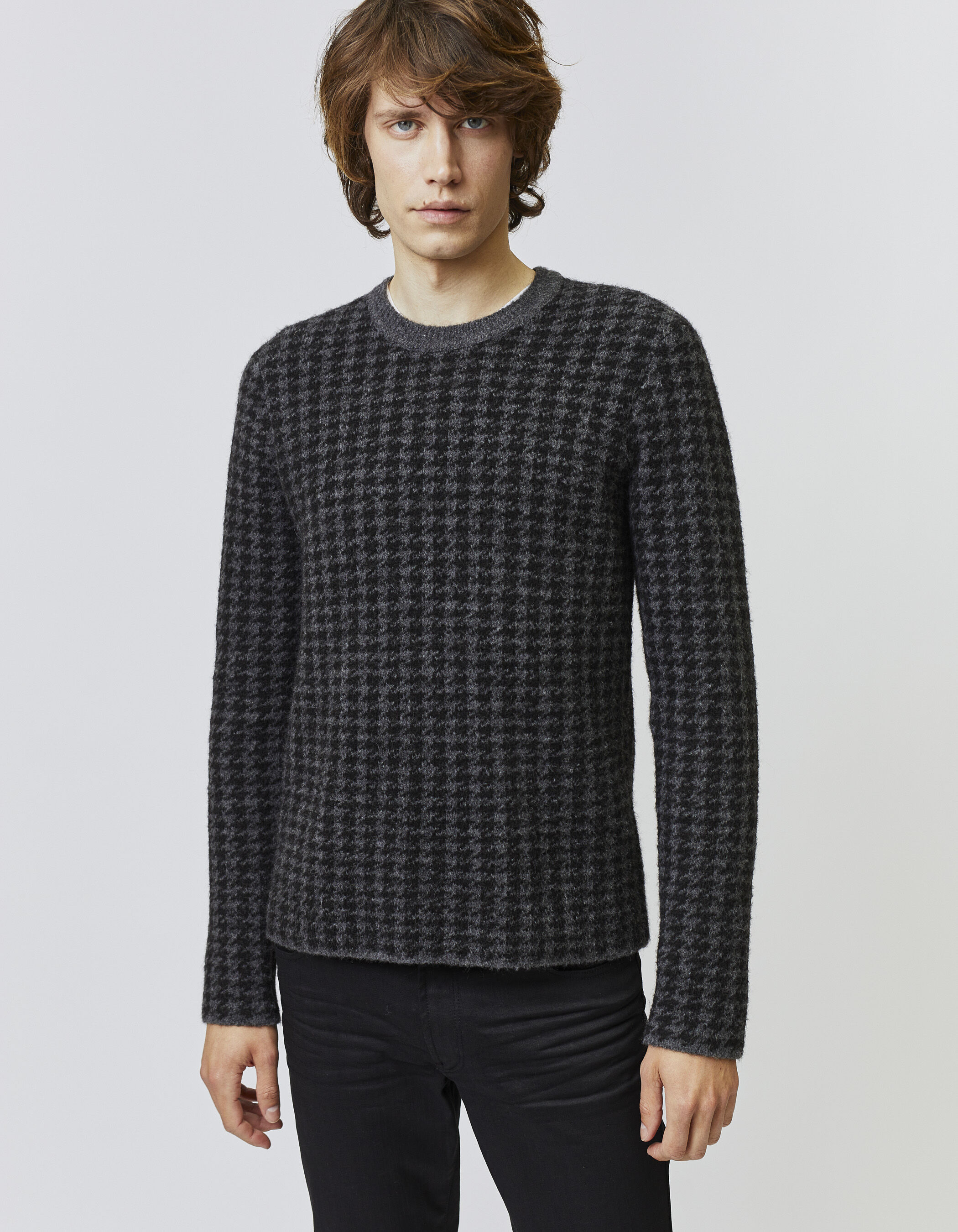 Men s charcoal grey and black houndstooth jacquard sweater