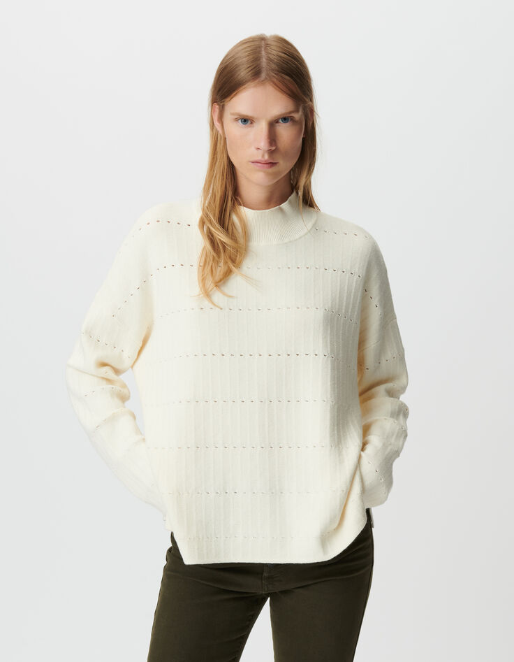 Weißer Damen-Pullover mit Lochmuster-2