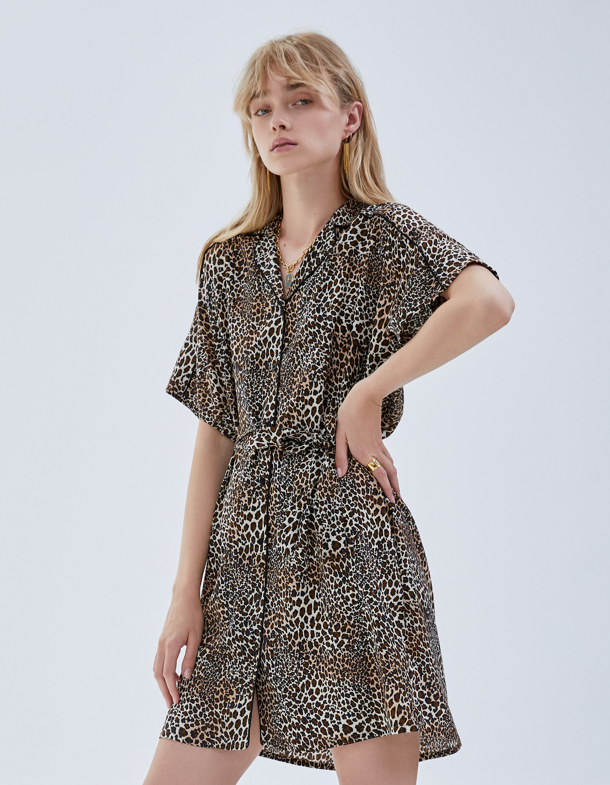 Ikks short leopard clearance