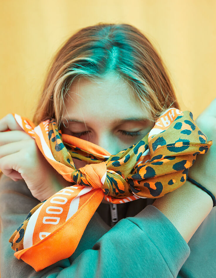 Fluo-oranje sjaal luipaardprint Sisterhood meisjes-2