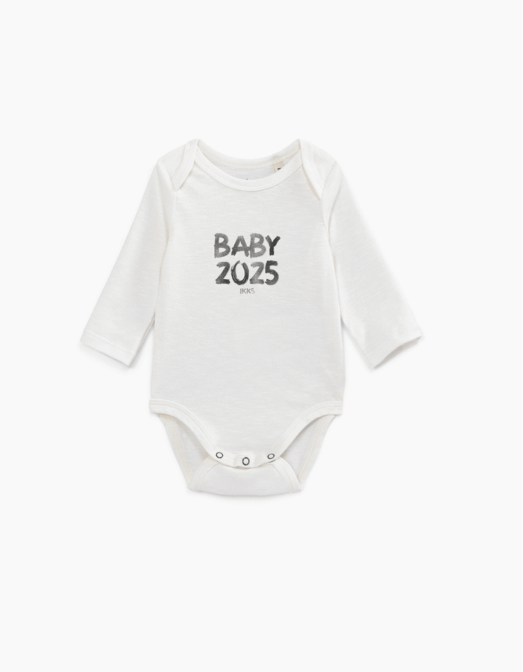 Weißer Babybody aus Biobaumwolle zum Personalisieren-1