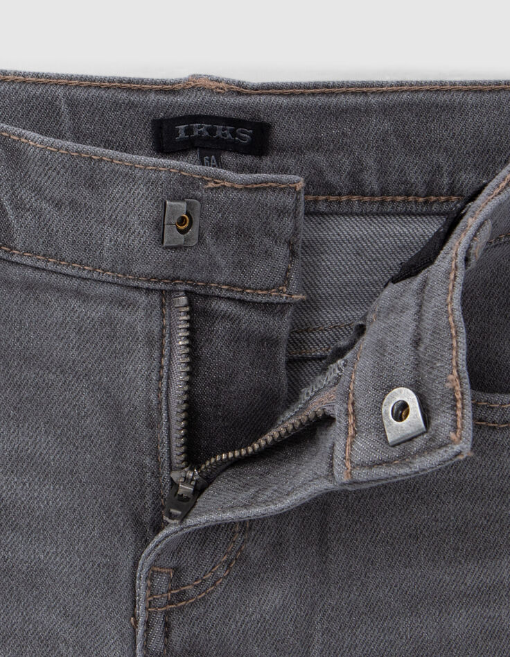 Boys' grey denim embossed back Waterless Bermuda shorts-6