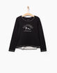Camiseta negra detrás estampado corazones niña-2