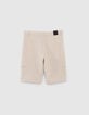 Cremewei&szlig;e RELAXED-Jungenbermudas mit Cargotaschen-3