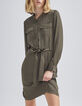 Vestido caqui satinado reciclado con pieza detrás mujer-1