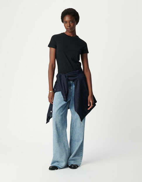 Camiseta negra de cuello redondo bordado en espiga para mujer - IKKS