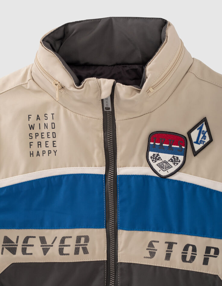 Beige, blaue und graue Jungenjeansjacke mit Patches-4