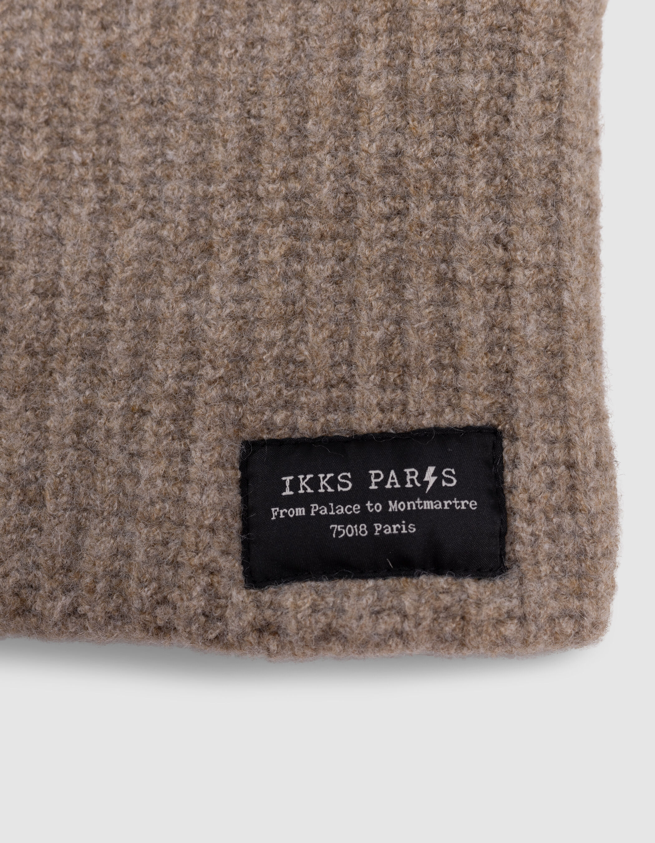 Boy's camel thick-ribbed knitted snood