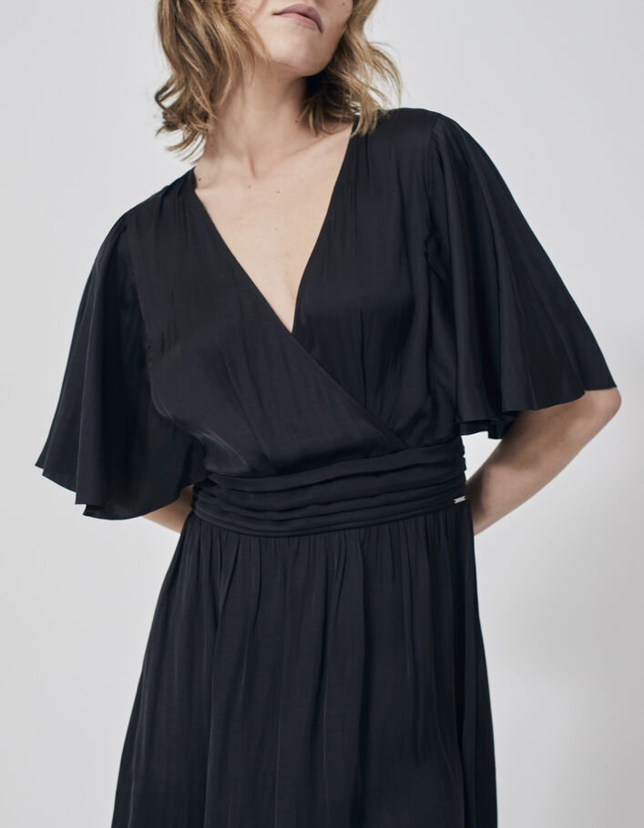 Robe noire satinée recyclée avec ceinture drapée Femme - IKKS
