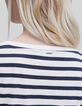 Cremewei&szlig;es Damenmatrosenshirt mit Totenkopf mit Nieten-7