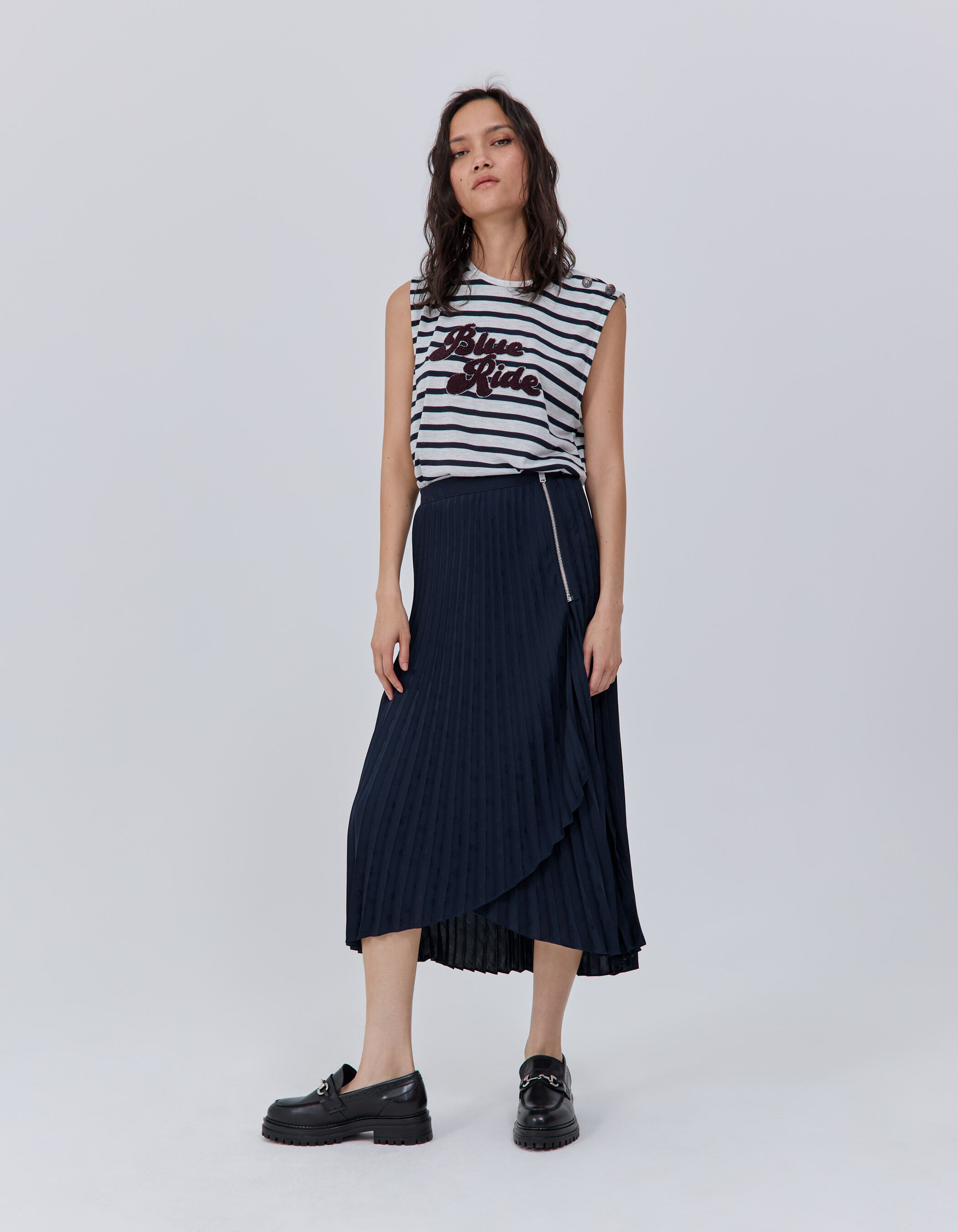 Jupe marine pliss e jacquard motif t tes de mort Femme