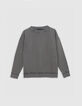 Sudadera suelta de mujer con capucha de forro polar gris y adorno de tachuelas-6