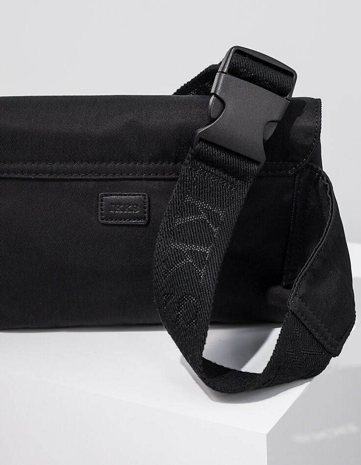 Damen Gürteltasche IKKS aus schwarzem Nylon mit Blitz-5