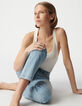 Vaqueros cropped azules de mujer con botones visibles powerstretch-8