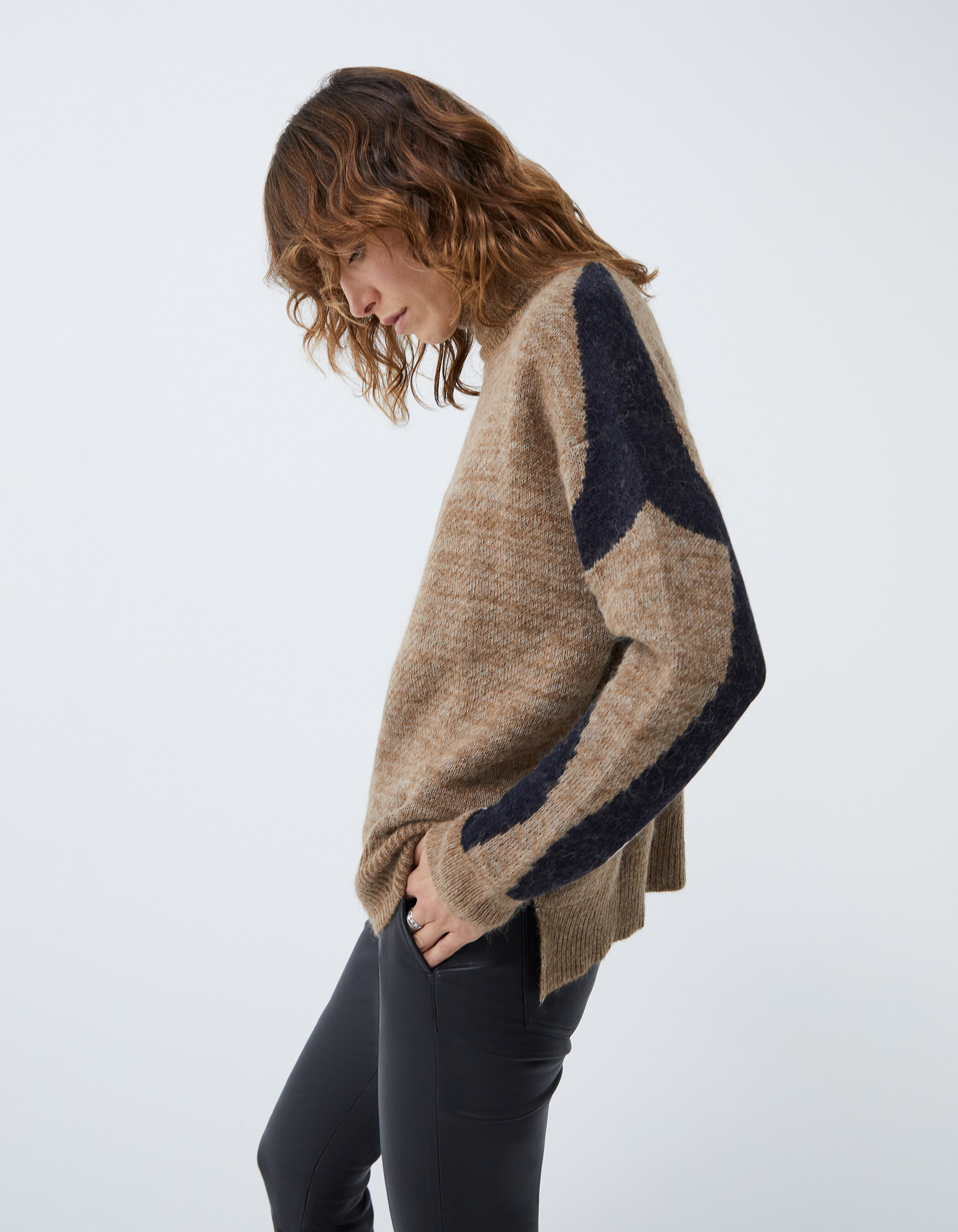 Sesame color new arrivals sweater