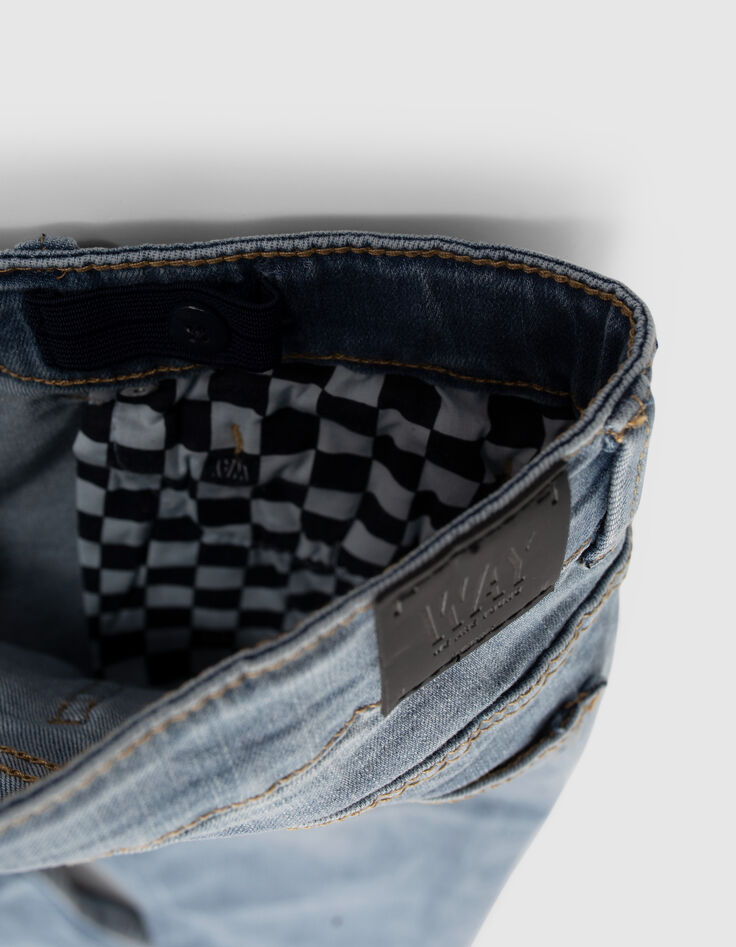 Blaue Jungen-Slimjeans mit platzierten Gebrauchsspuren-4