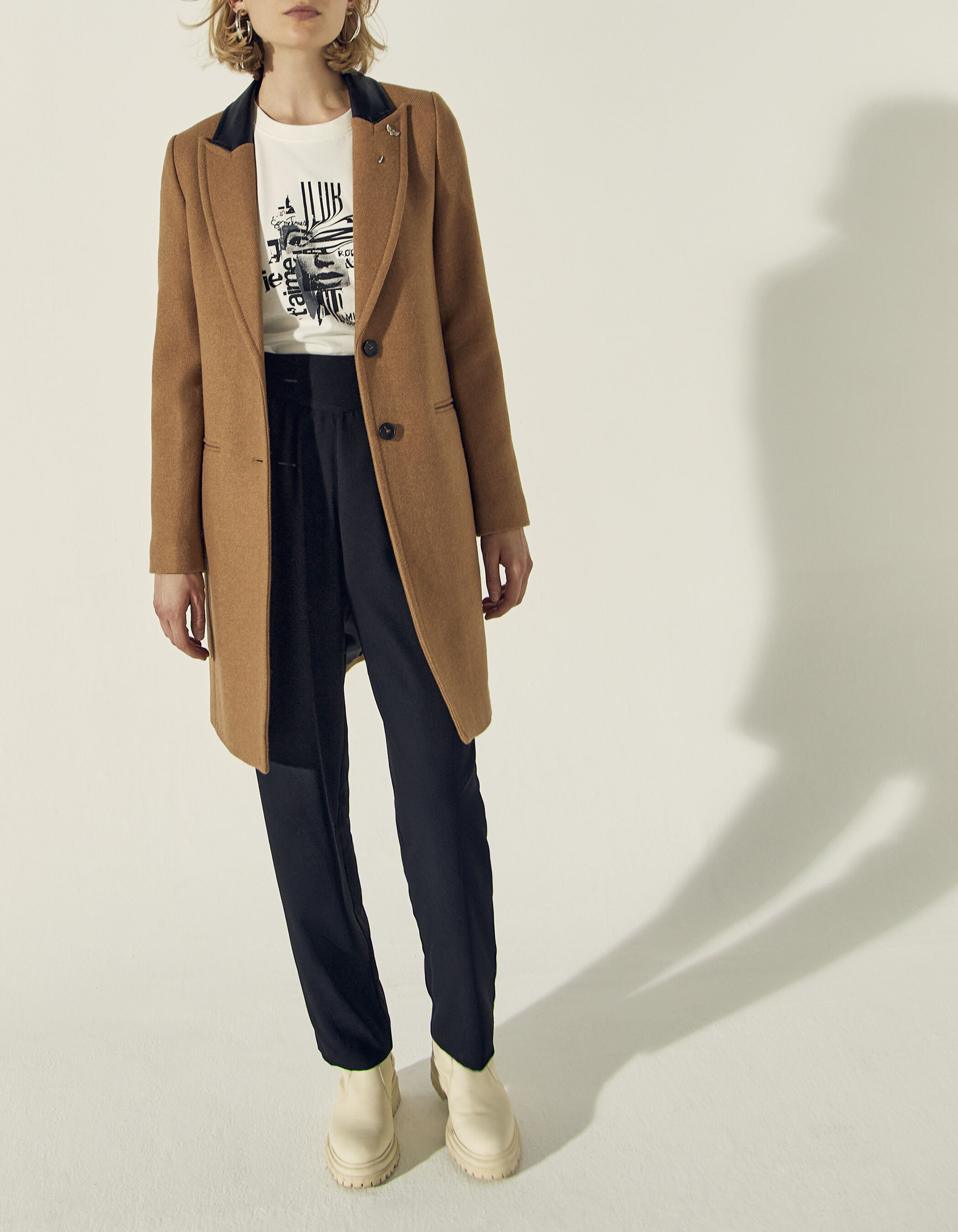Manteau col tailleur camel avec bande grise trompe l il femme IKKS