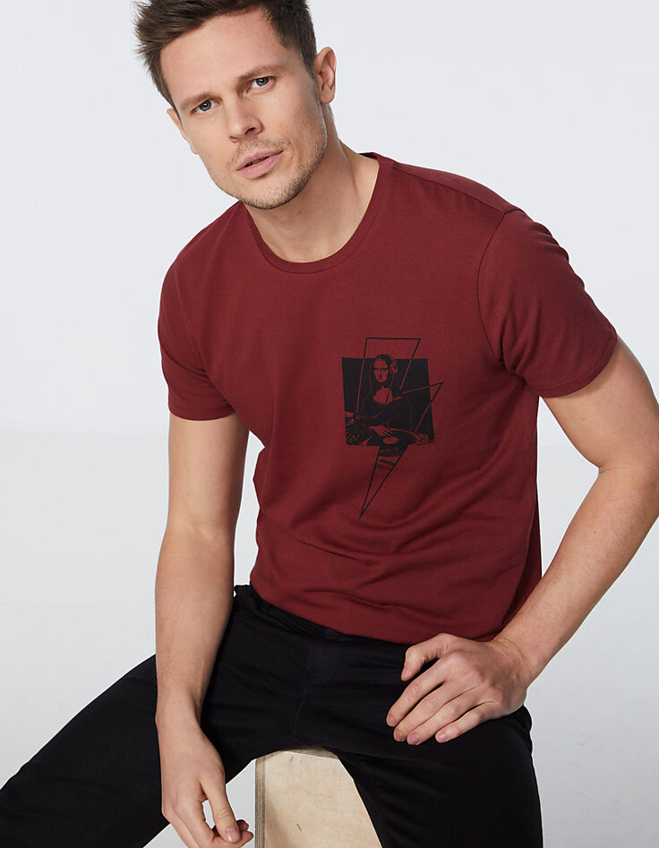 Tee-shirt bordeaux avec Joconde-BD Homme-1 Tee-shirt bordeaux avec Joconde-BD Homme-1