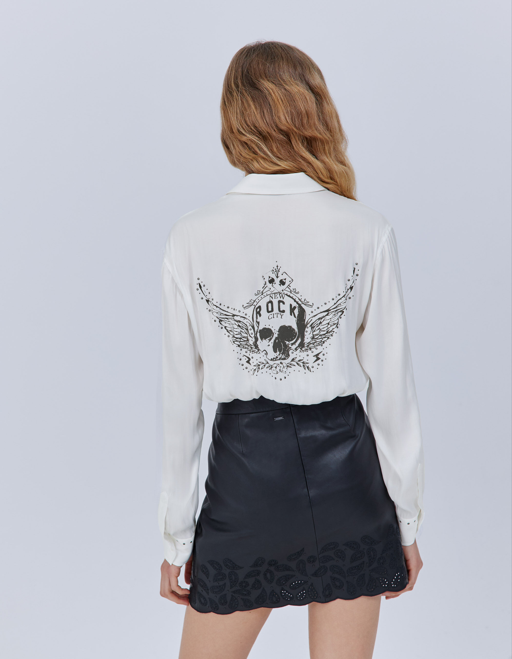 Women s ecru flowing shirt with studded skull