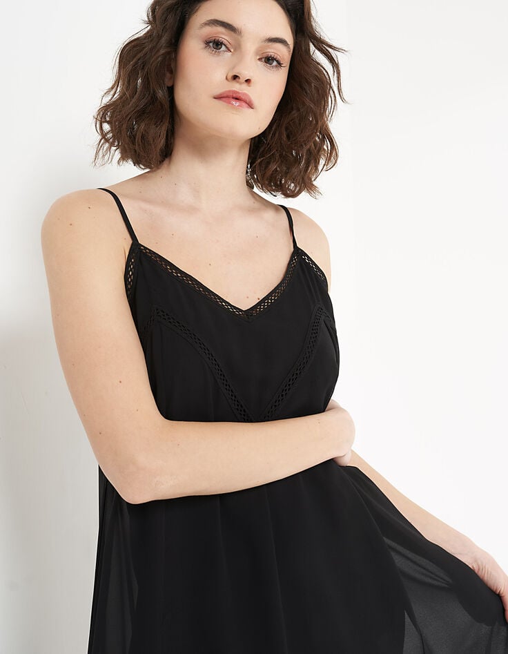 Langes schwarzes Kleid mit schmalen Trägern I.Code-3 Langes schwarzes Kleid mit schmalen Trägern I.Code-3