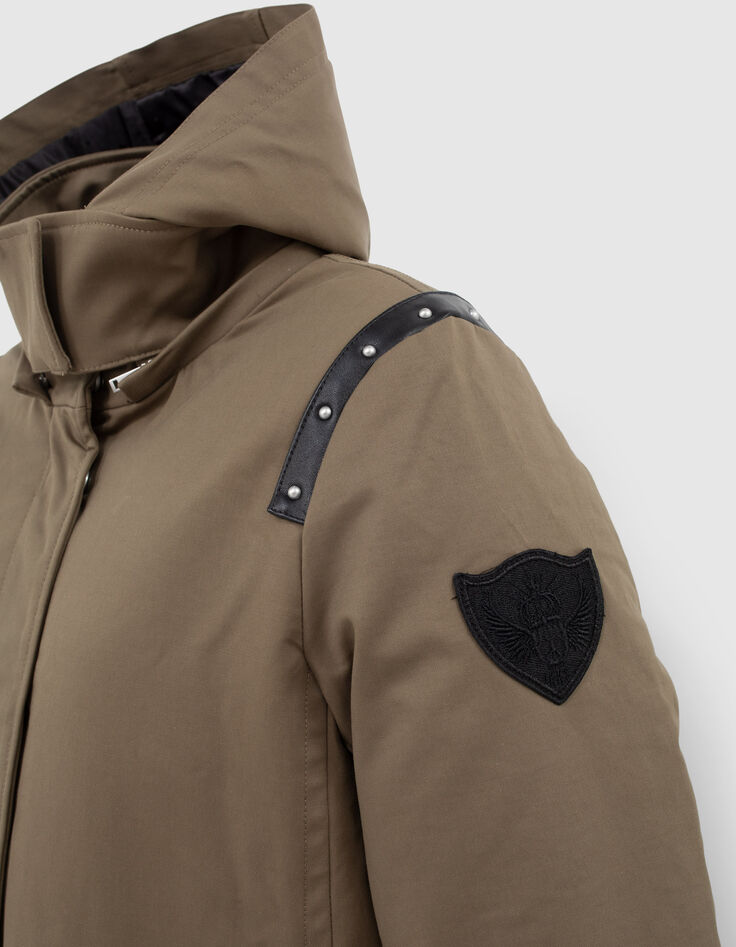 Parka capuche amovible coloris kaki avec écusson chevrons tête de mort femme-3