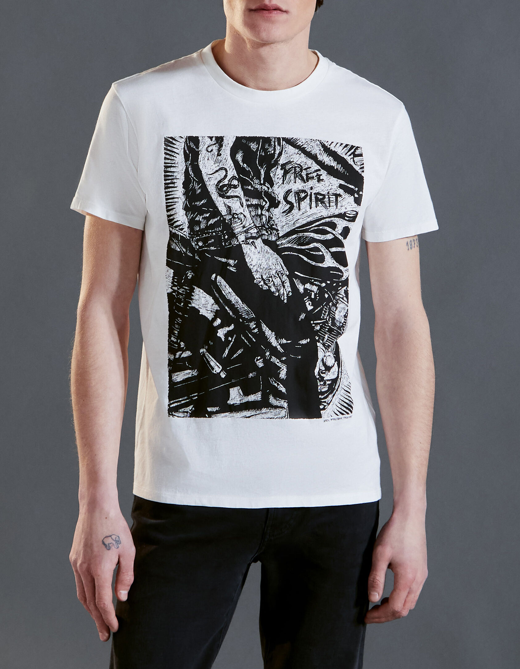 Off white store tee price
