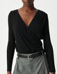 Camiseta negra con cuello en V para Mujer-5