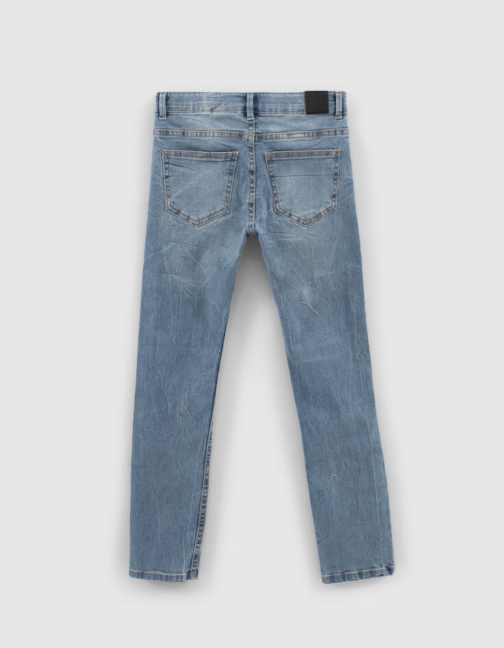 Blaue Jungen-Slimjeans mit platzierten Gebrauchsspuren-3