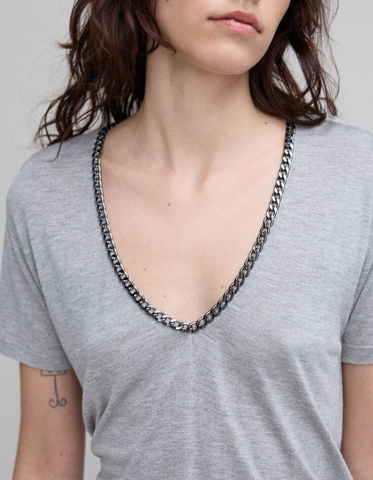 Tee-shirt gris d&eacute;cor cha&icirc;ne &agrave; l'encolure Femme-5
