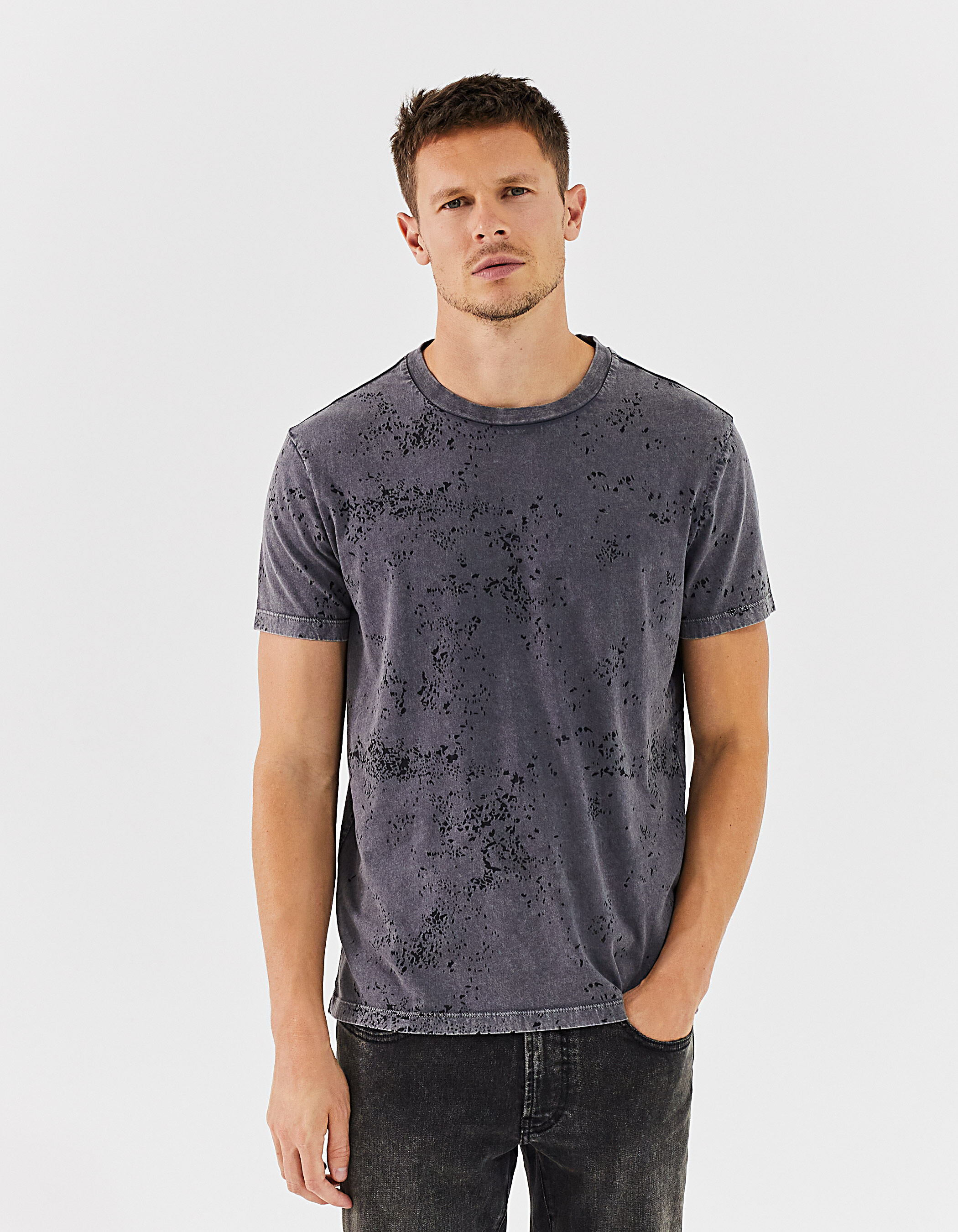 Men s medium grey tie dye tachist look T shirt