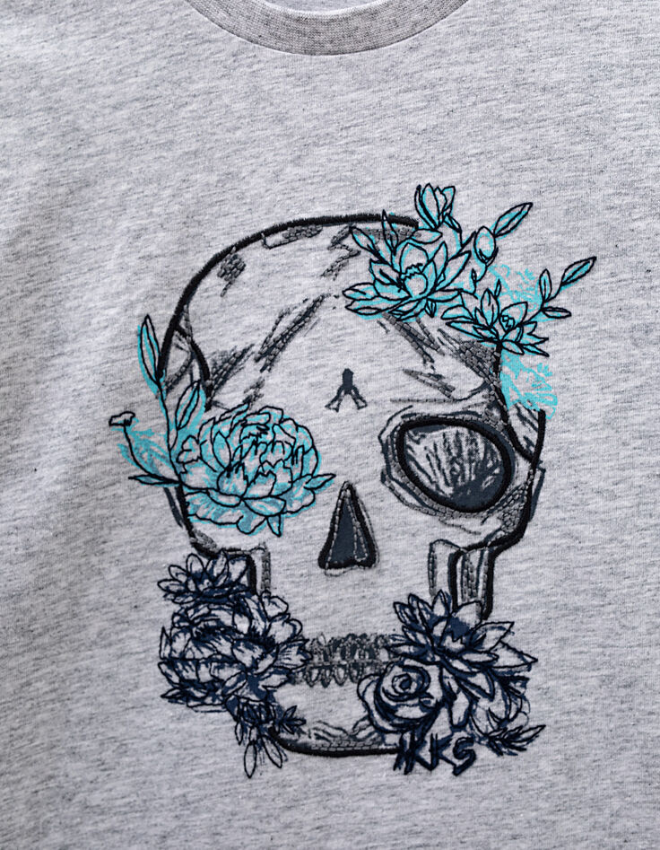 Camiseta gris claro con calavera bordada niño -2