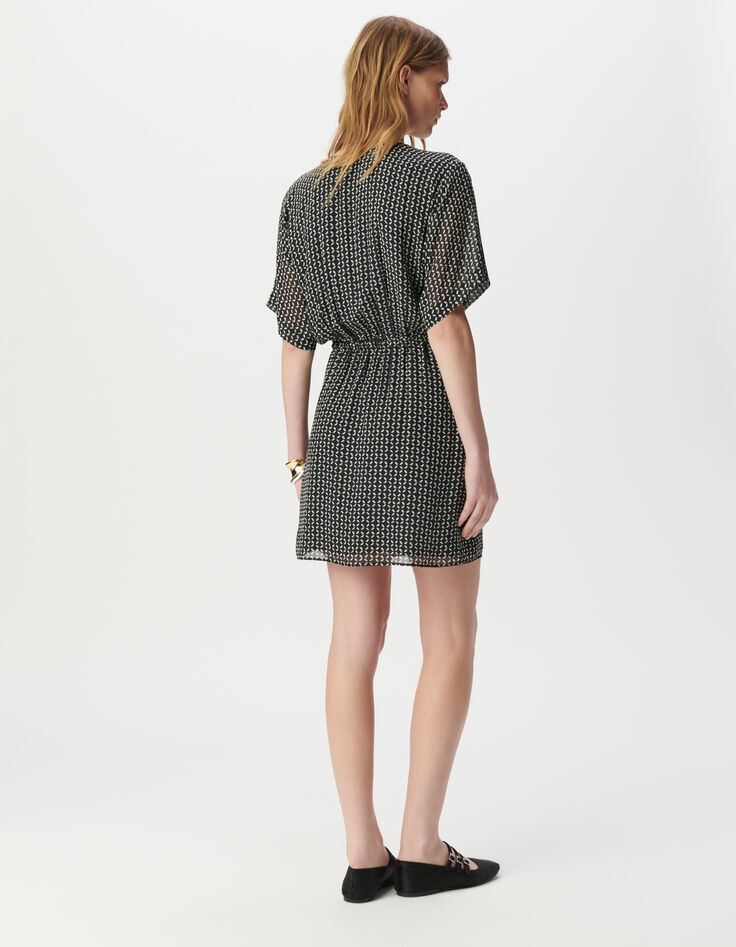 Zwarte vloeibare jurk met geometrische print-2 Zwarte vloeibare jurk met geometrische print-2