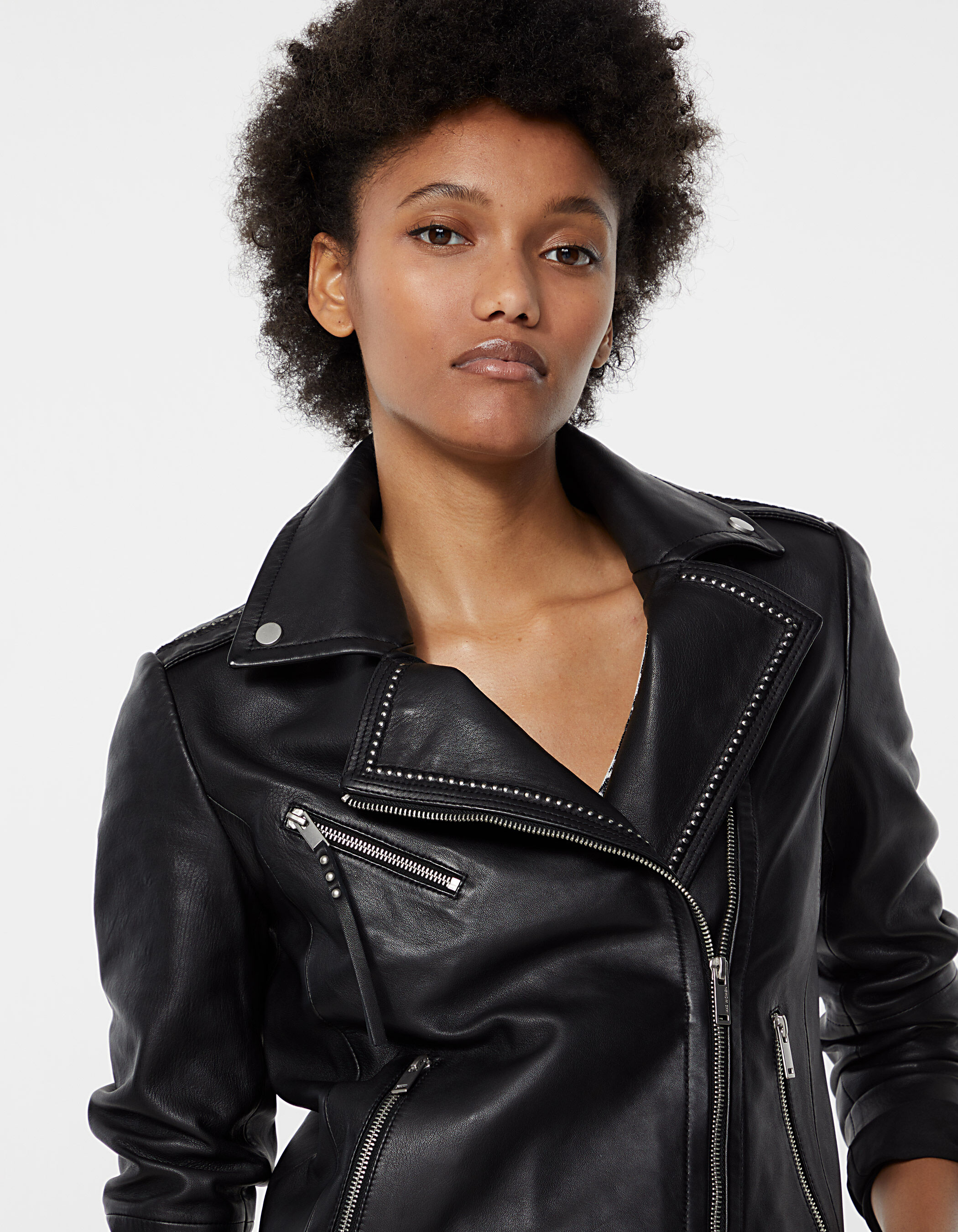 Women s black zipped pocket lambskin leather jacket
