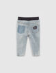 Baby boys’ blue jeans with print and badge-2