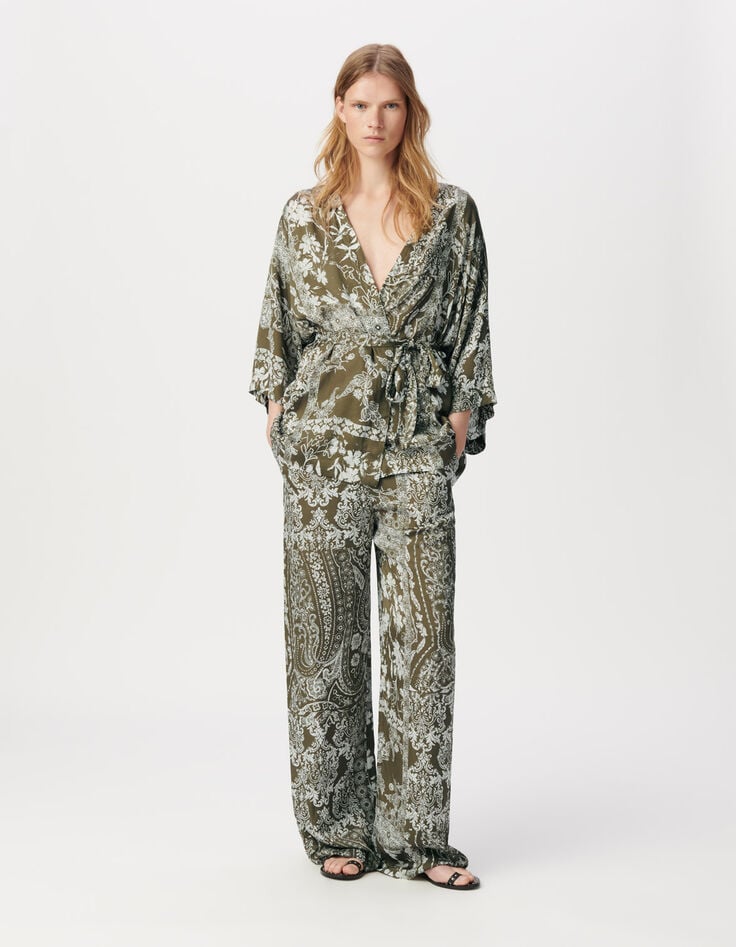 Pantalon large kaki imprimé foulard Femme-1 Pantalon large kaki imprimé foulard Femme-1