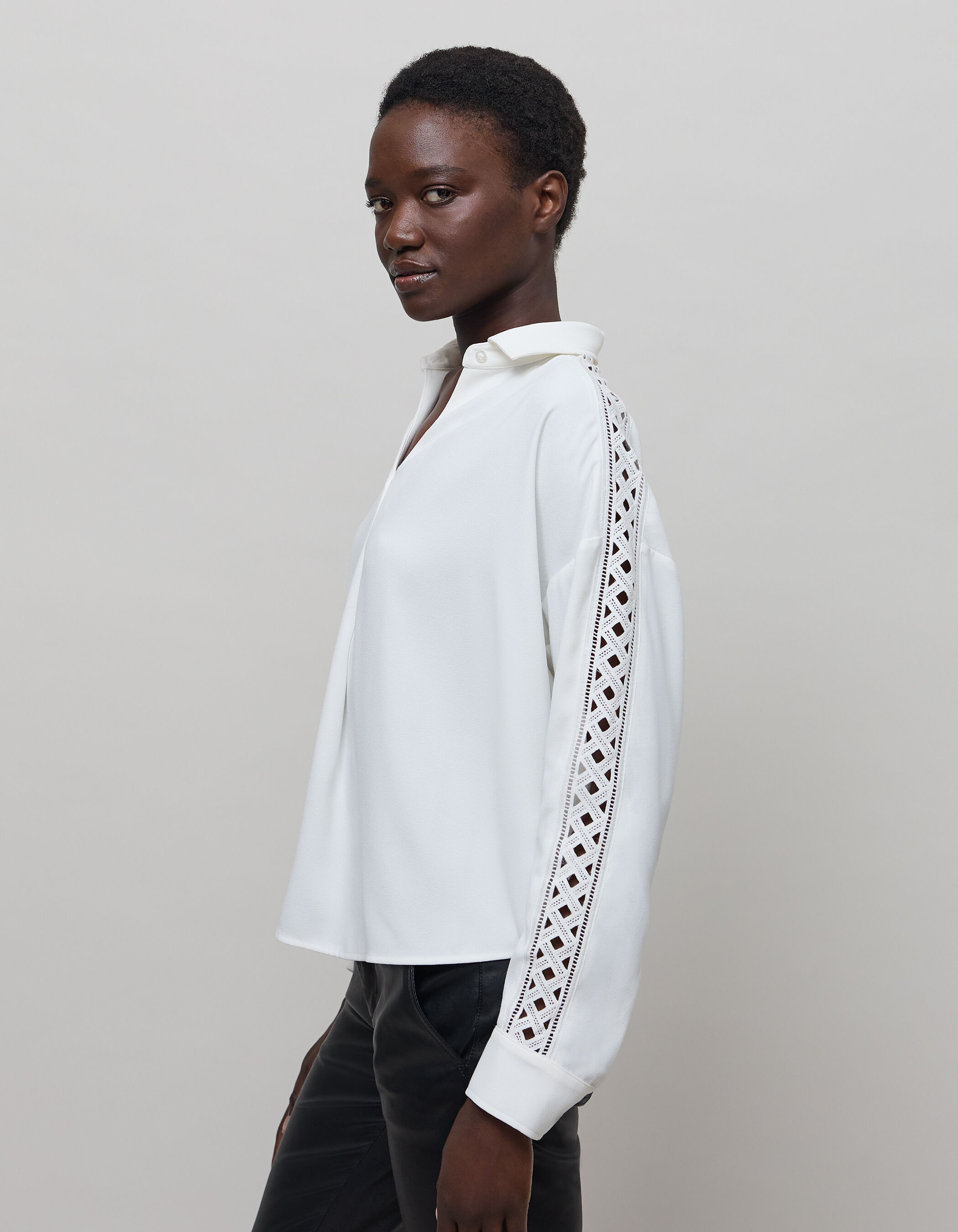 Women s white blouse with graphic lace sleeves IKKS