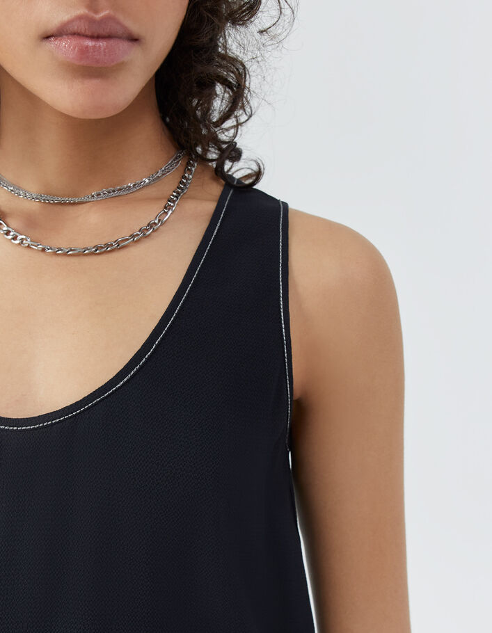 Schwarzes Damenchiffontop mit Steppnaht-4
