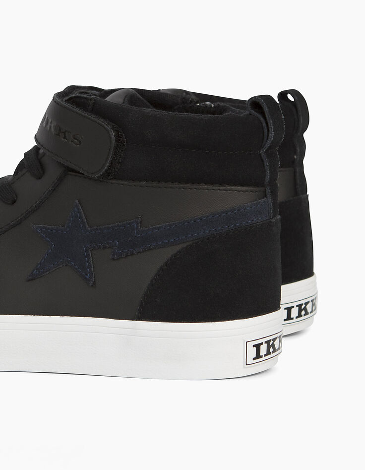 Schwarze Jungensneakers-6 Schwarze Jungensneakers-6