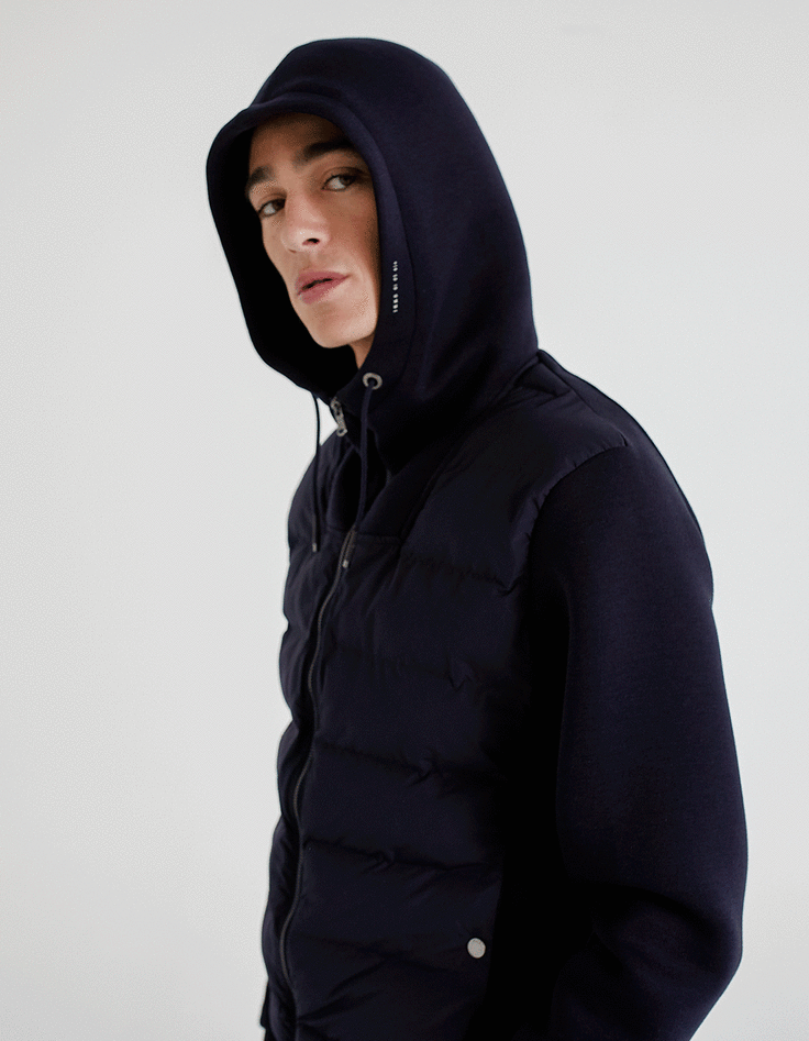 Marineblaue Herren-Unterziehjacke aus Materialmix -1