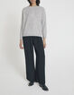 Pull gris col bateau en maille détails bijoux manches femme-6